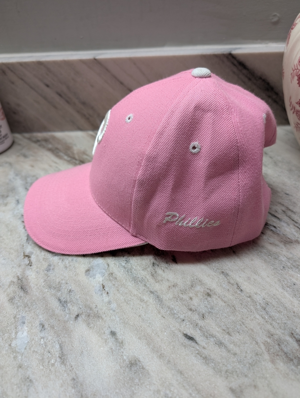 Pink Philadelphia Phillies Baseball Cap with White 'P' Embroidered - Picture 2 of 3